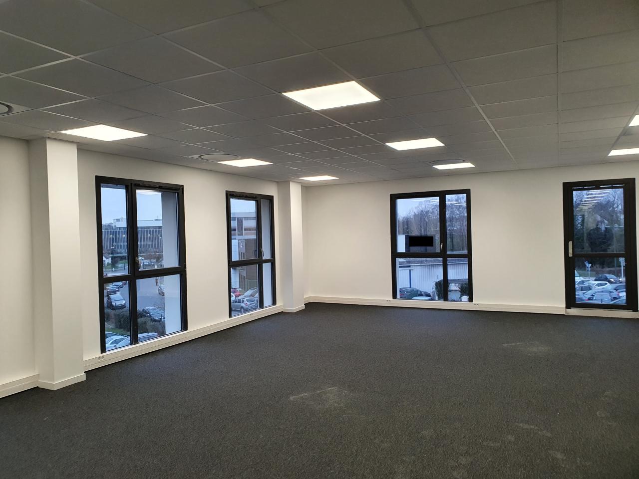 Bureau La-Chapelle-sur-Erdre 387m² Location bureau La-Chapelle-sur-Erdre Loire-Atlantique OLBUR2528700 10